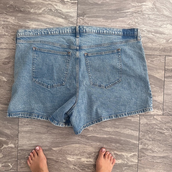 Abercrombie & Fitch The Dad Shorts High Rise Button Fly Women’s Size 37/24 $70 - Picture 2 of 7
